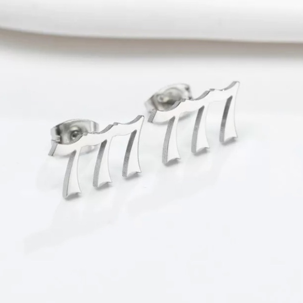 Angel numbers silver stud earrings studs earring set pair lucky numerology new - Picture 3 of 4